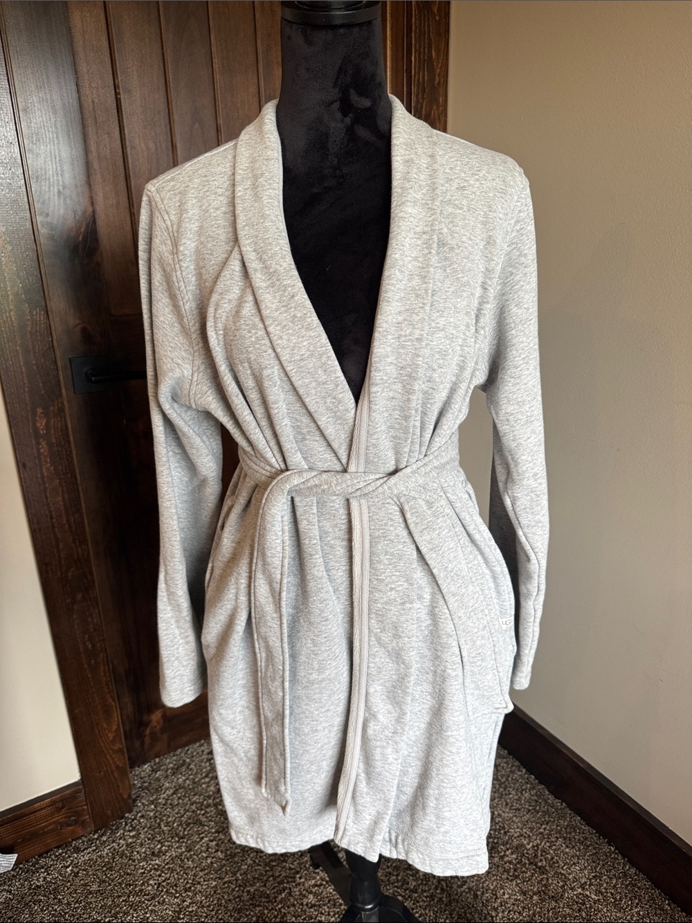 Women’s Light Gray UGGS robe with belt